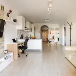 Casa Krisma, Fabulous Modern Spacious 2 Bedrooms Apartment, Remote Work, Fast Wifi, Parking And Ac Апартаменты Адехе