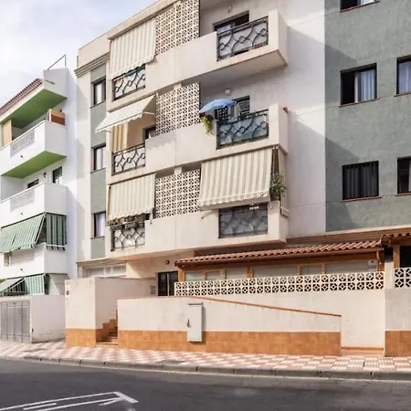 Апартаменты Casa Krisma, Fabulous Modern Spacious 2 Bedrooms Apartment, Remote Work, Fast Wifi, Parking And Ac *