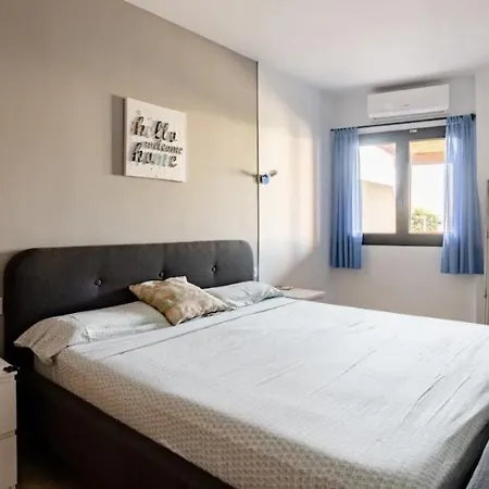 Casa Krisma, Fabulous Modern Spacious 2 Bedrooms Apartment, Remote Work, Fast Wifi, Parking&ac * Costa Adeje (Tenerife)