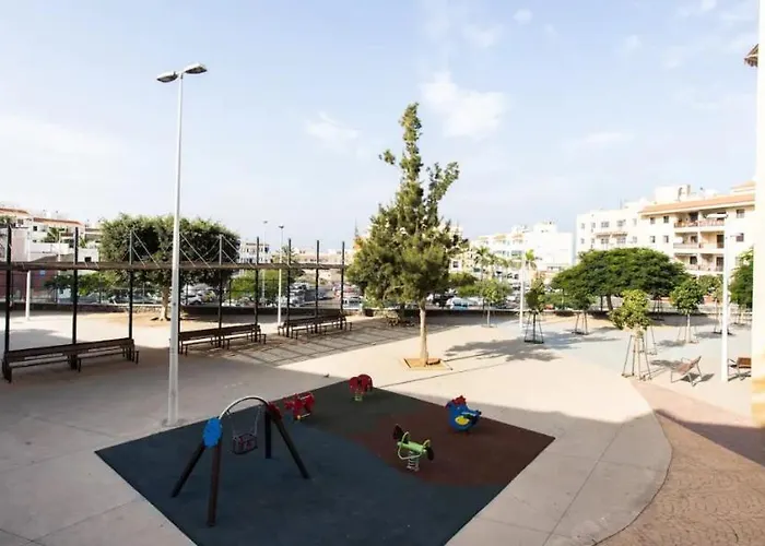 Casa Krisma, Fabulous Modern Spacious 2 Bedrooms Apartment, Remote Work, Fast Wifi, Parking And Ac